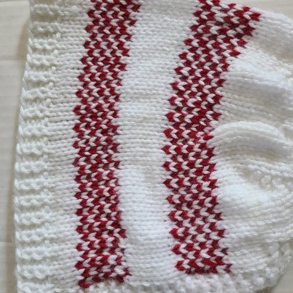 Baby Girl Knit Hat Bonnet White Red Front Tie Handmade Size 5-9 Months
